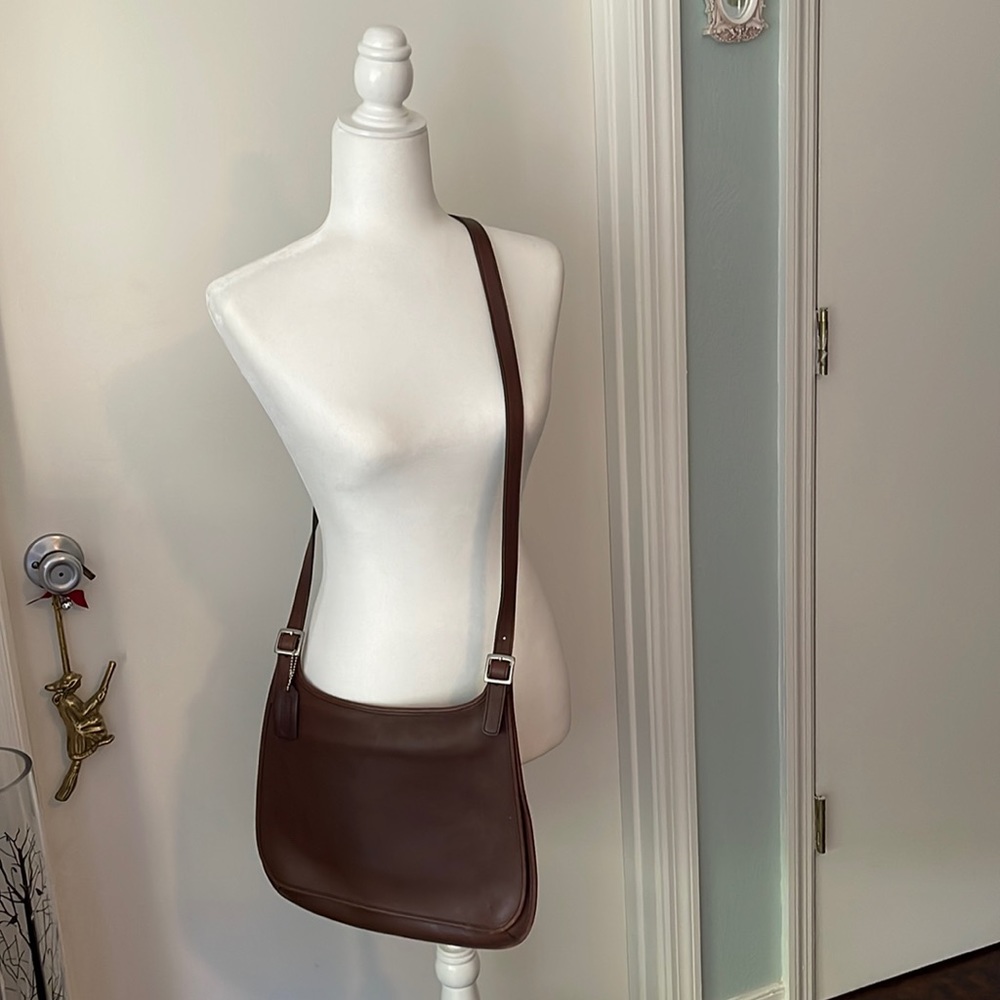 NWOT Authentic Classic Coach Saddlebag Crossbody in Mocha.